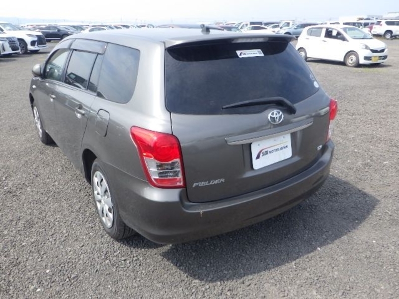 COROLLA FIELDER-2
