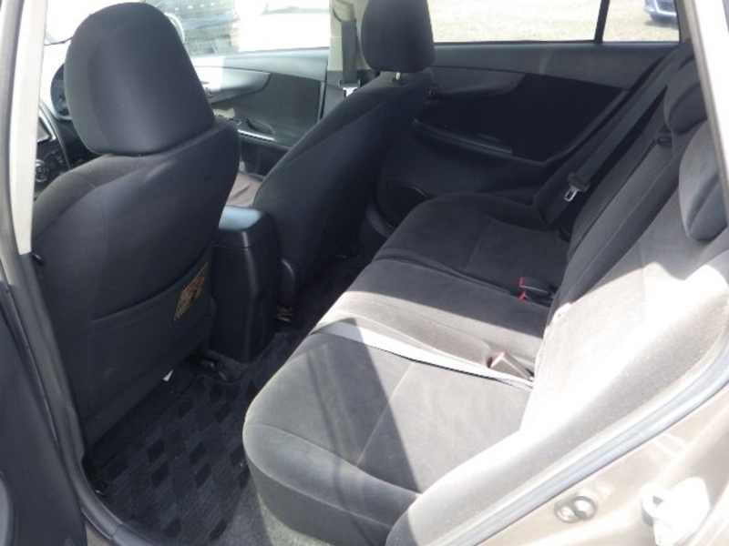 COROLLA FIELDER-15