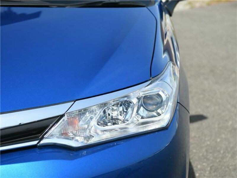 COROLLA FIELDER