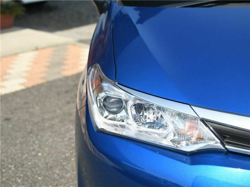 COROLLA FIELDER