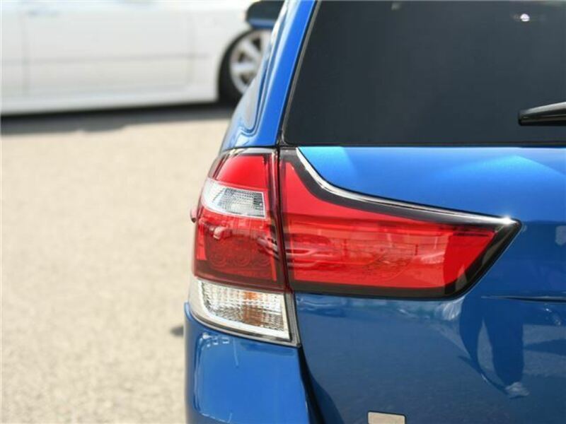 COROLLA FIELDER