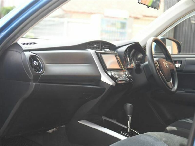 COROLLA FIELDER