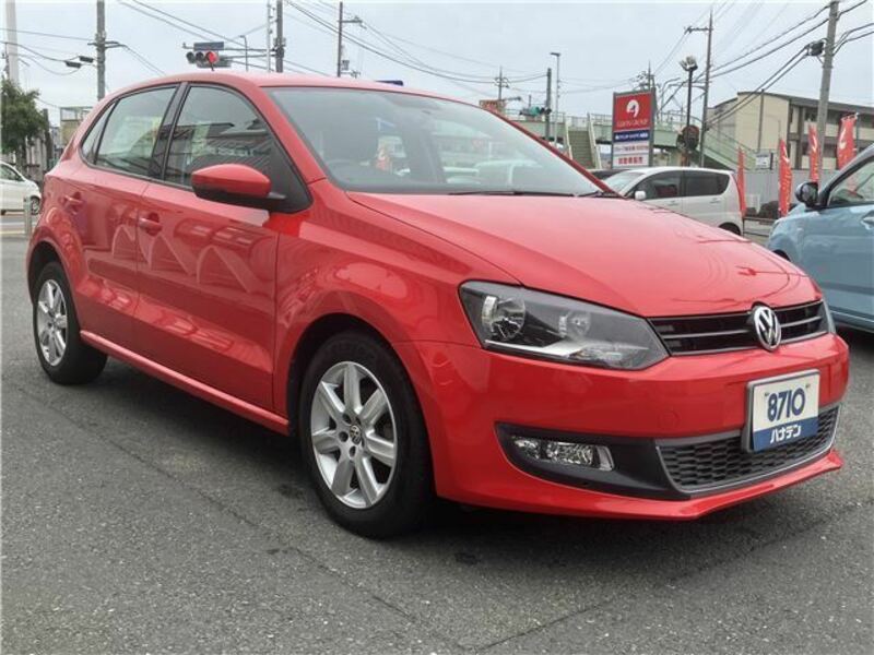 VOLKSWAGEN CROSS POLO