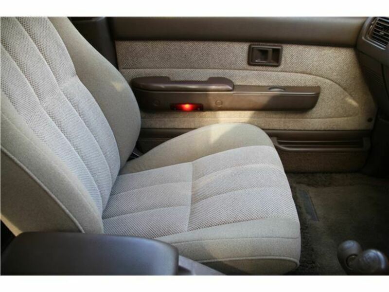 HILUX SURF-26