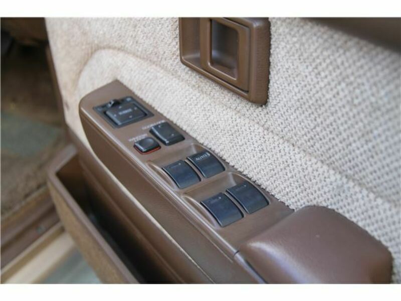 HILUX SURF-33