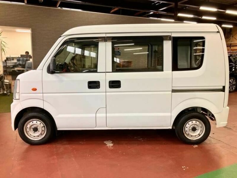 MINICAB VAN