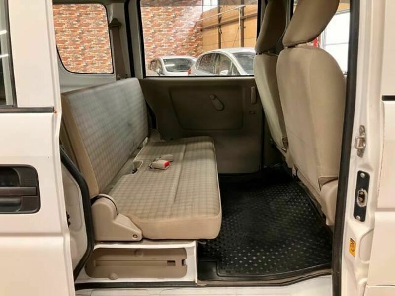 MINICAB VAN