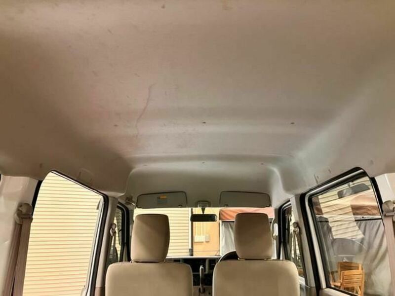 MINICAB VAN