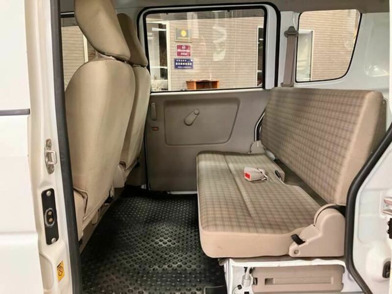 MINICAB VAN