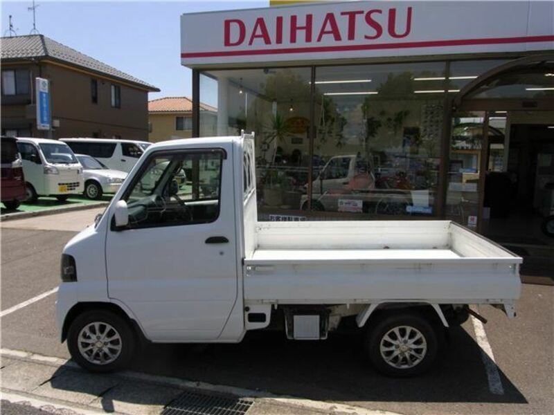 CLIPPER TRUCK