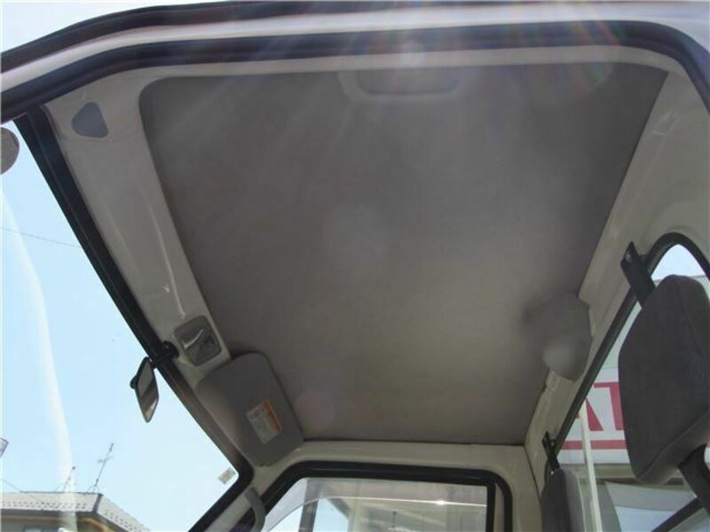 CLIPPER TRUCK