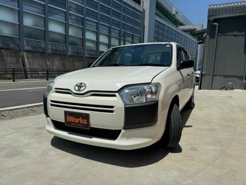 TOYOTA　PROBOX
