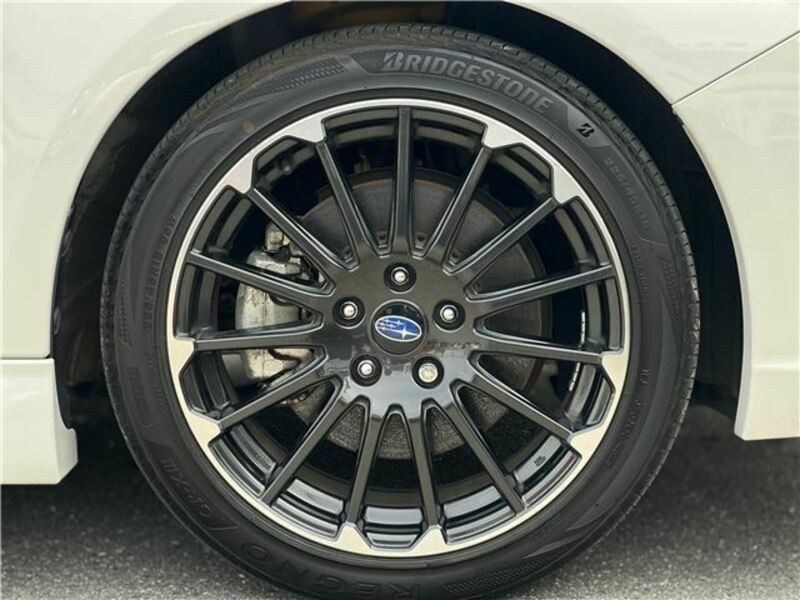LEVORG-33