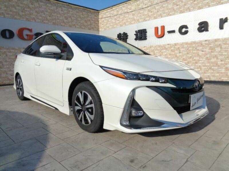 PRIUS PHV
