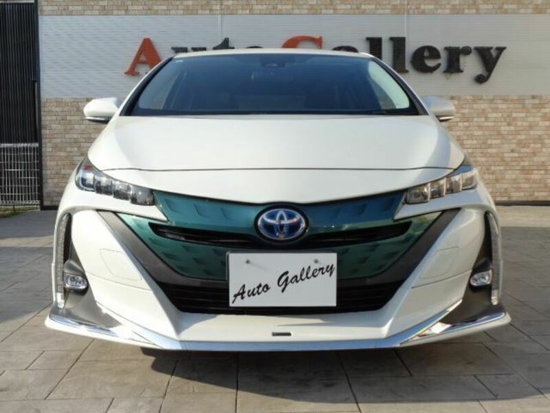 PRIUS PHV