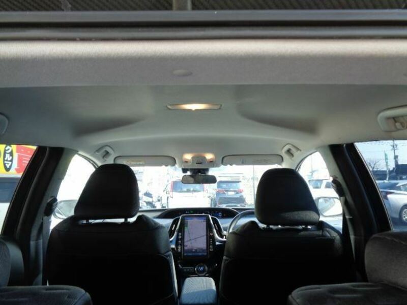 PRIUS PHV