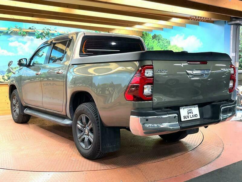 HILUX