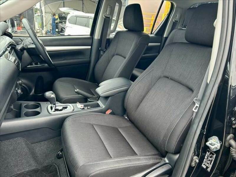 HILUX