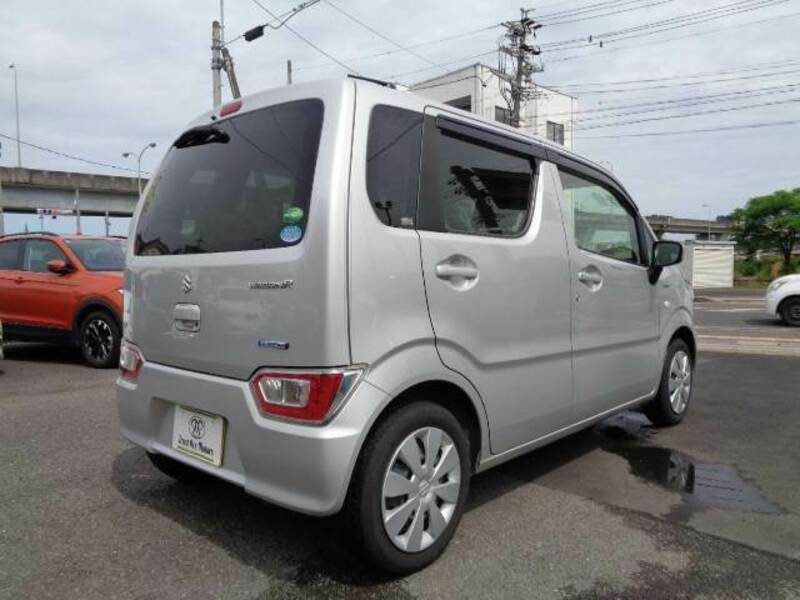 WAGON R-1