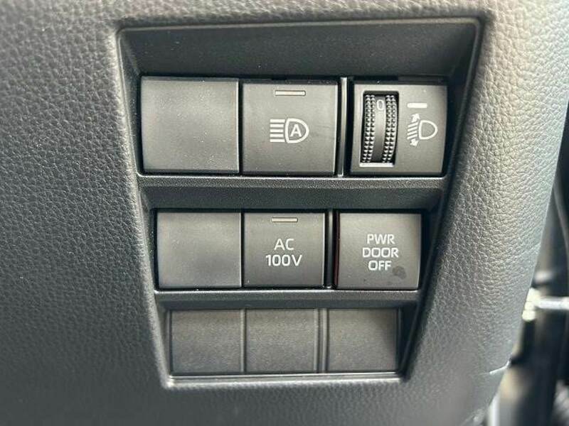 VOXY-10