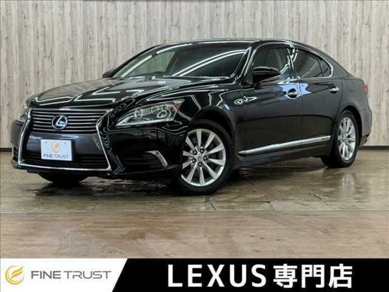 LEXUS LS