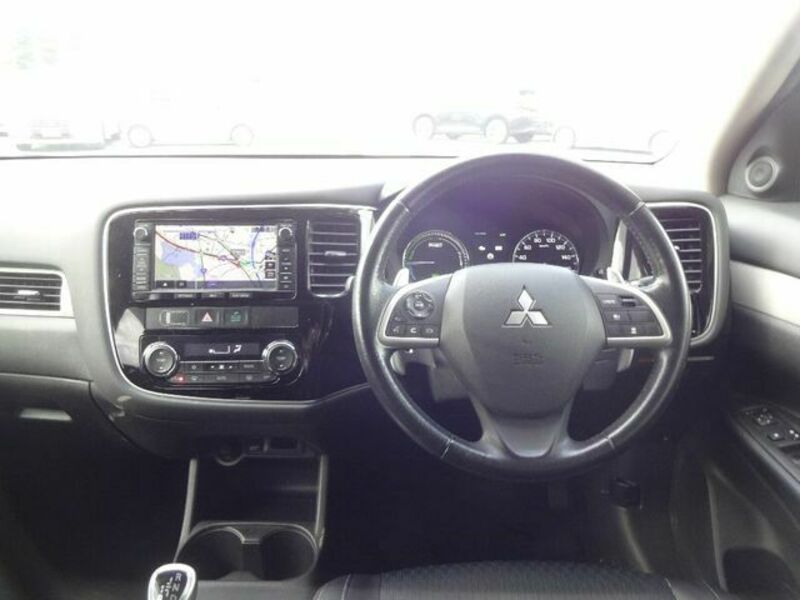 OUTLANDER PHEV