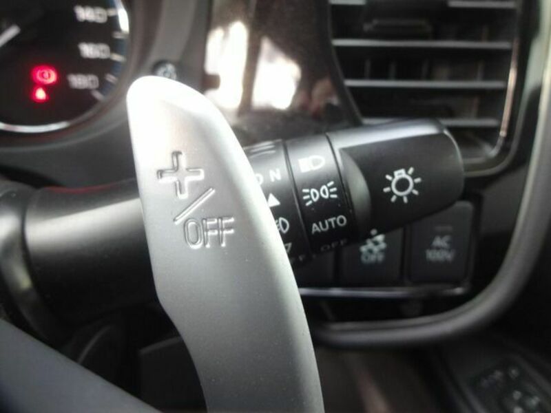 OUTLANDER PHEV