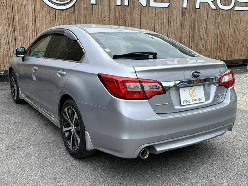 LEGACY B4