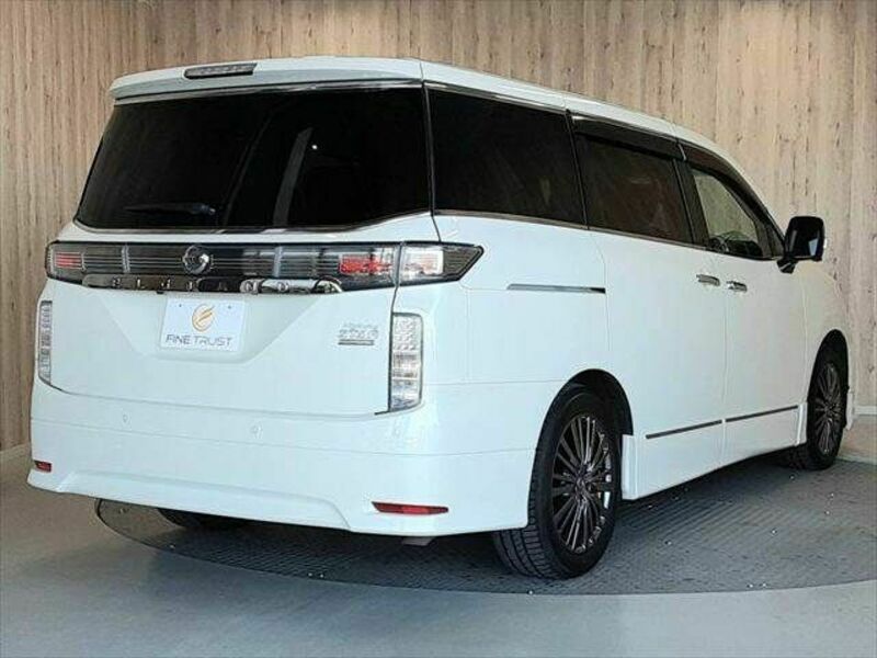 ELGRAND-20