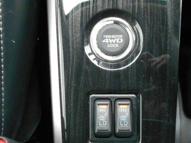 OUTLANDER PHEV