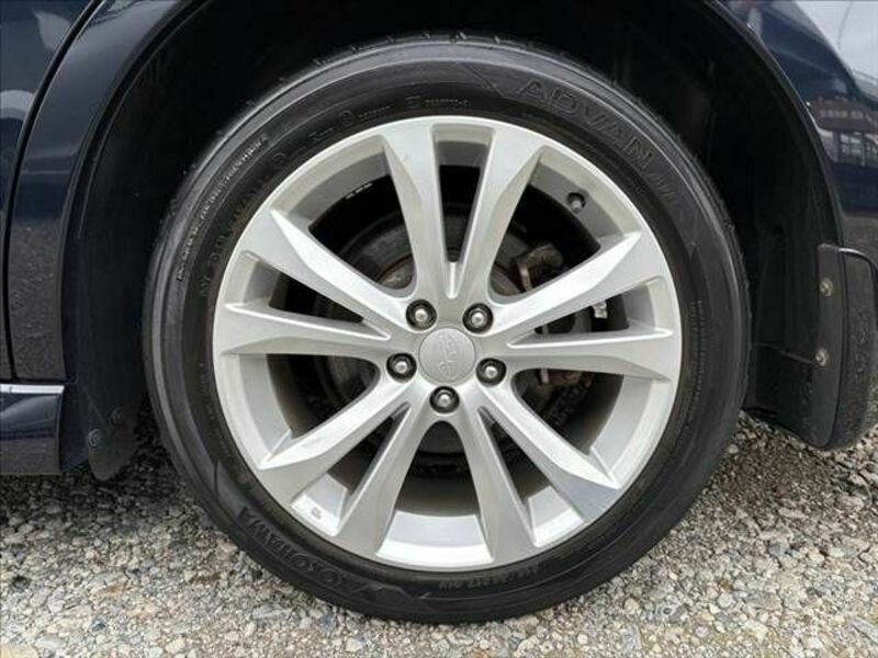 LEGACY B4