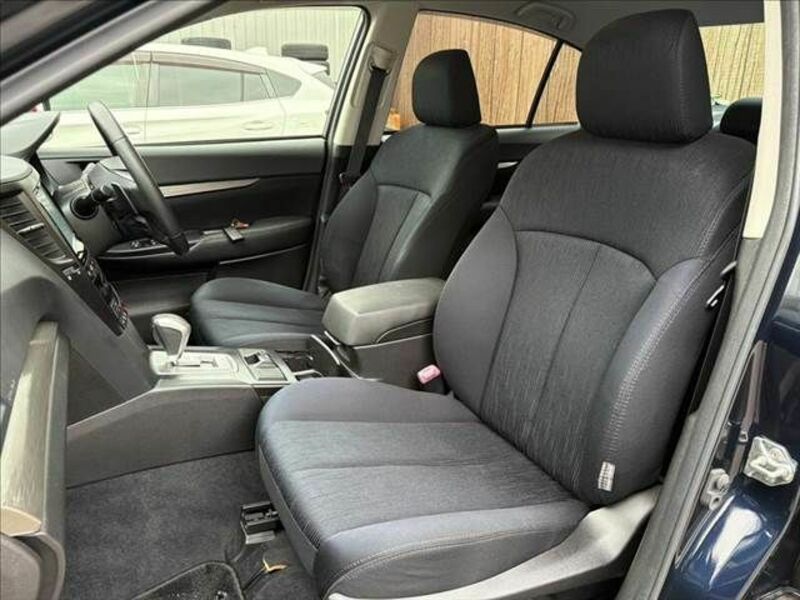 LEGACY B4