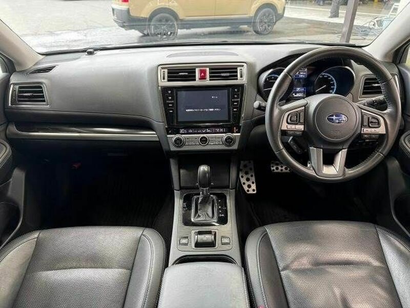 LEGACY OUTBACK-1
