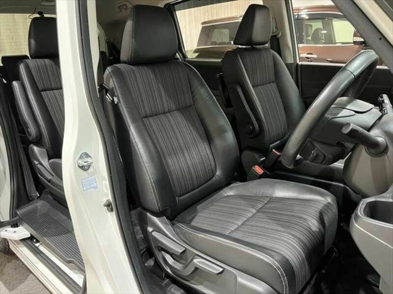 FREED HYBRID-7