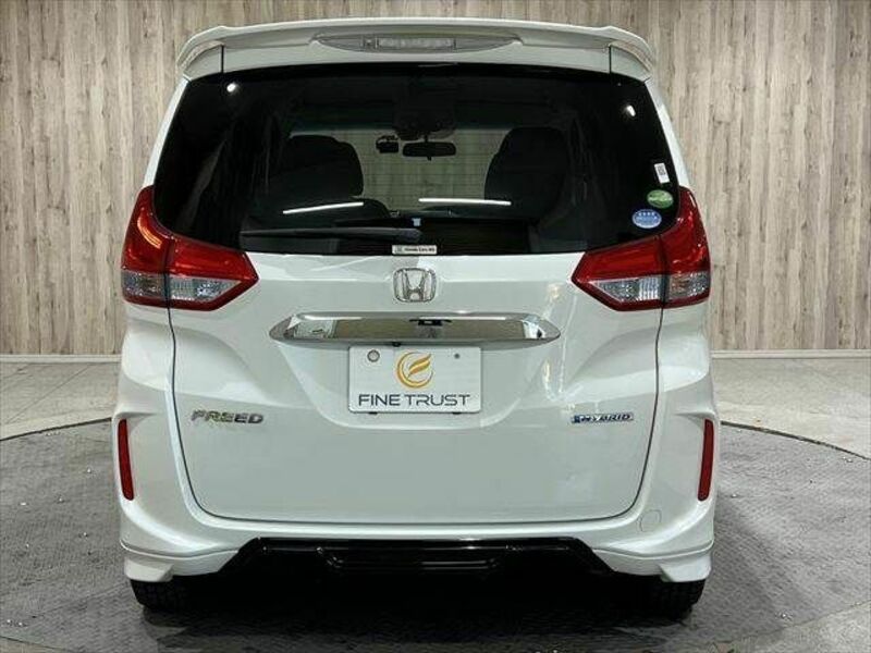 FREED HYBRID-18