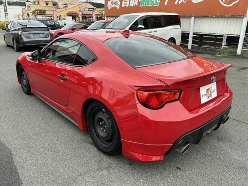 86