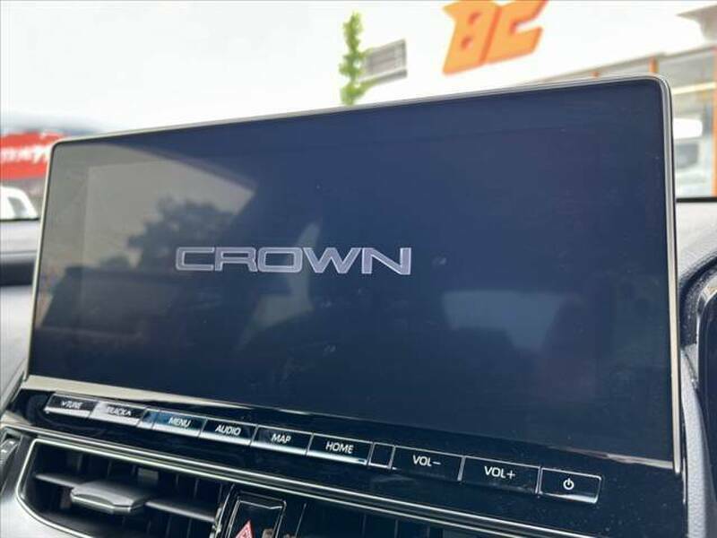 CROWN