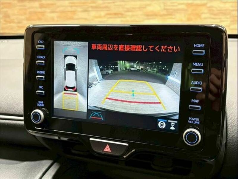 YARIS CROSS