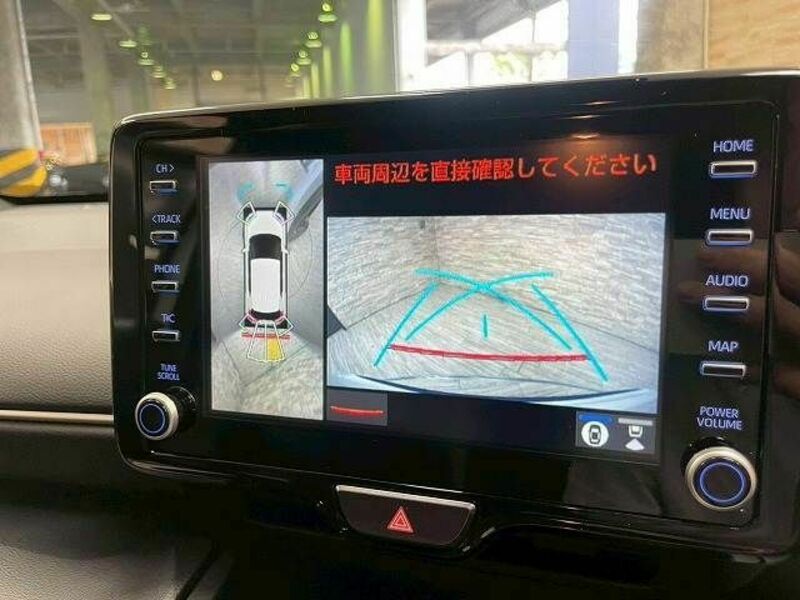 YARIS CROSS