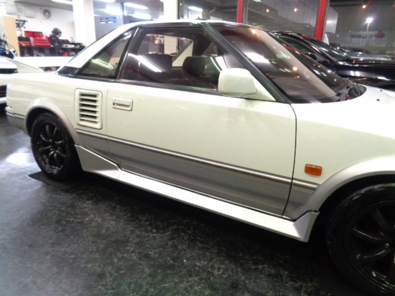 MR2
