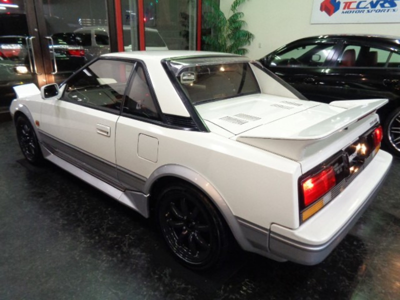 MR2