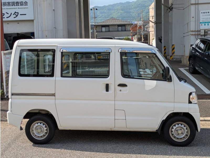 MINICAB VAN