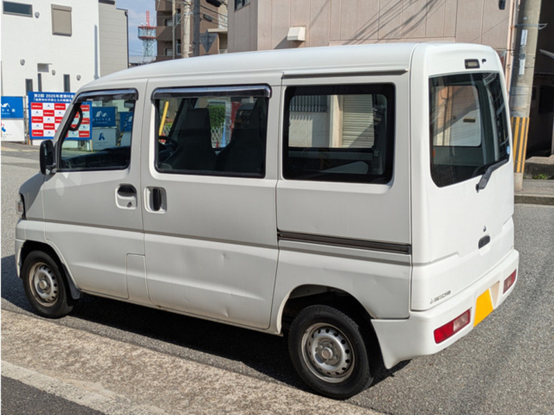 MINICAB VAN