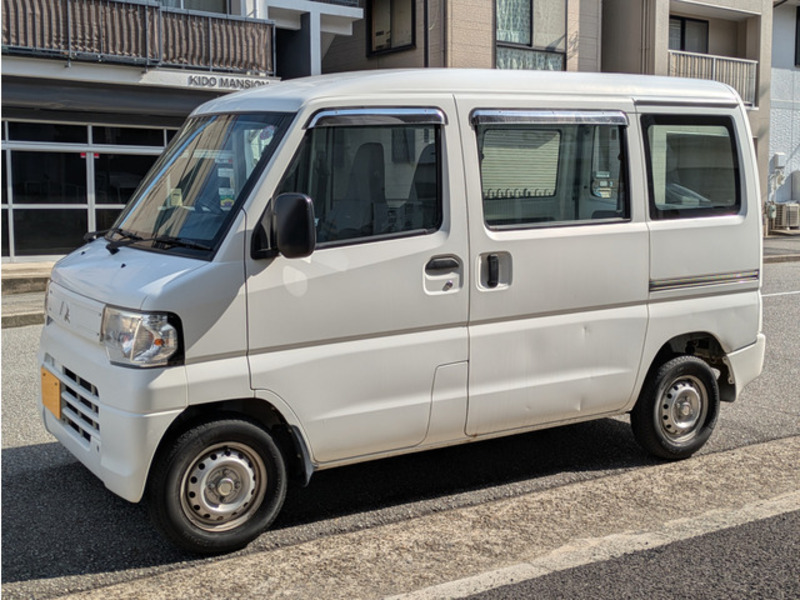 MINICAB VAN