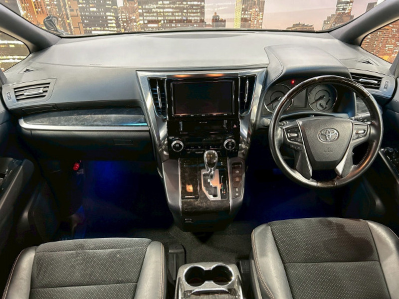 ALPHARD-1