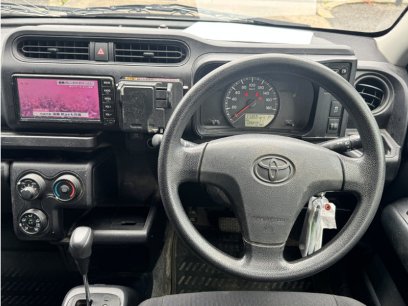 SUCCEED VAN