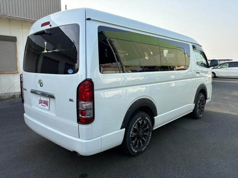HIACE
