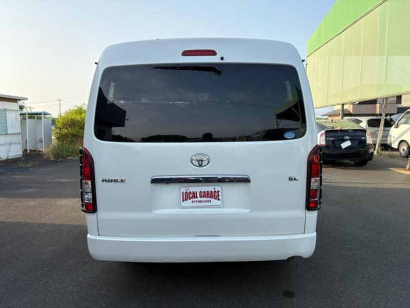 HIACE