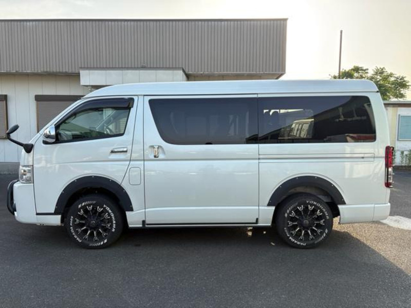 HIACE