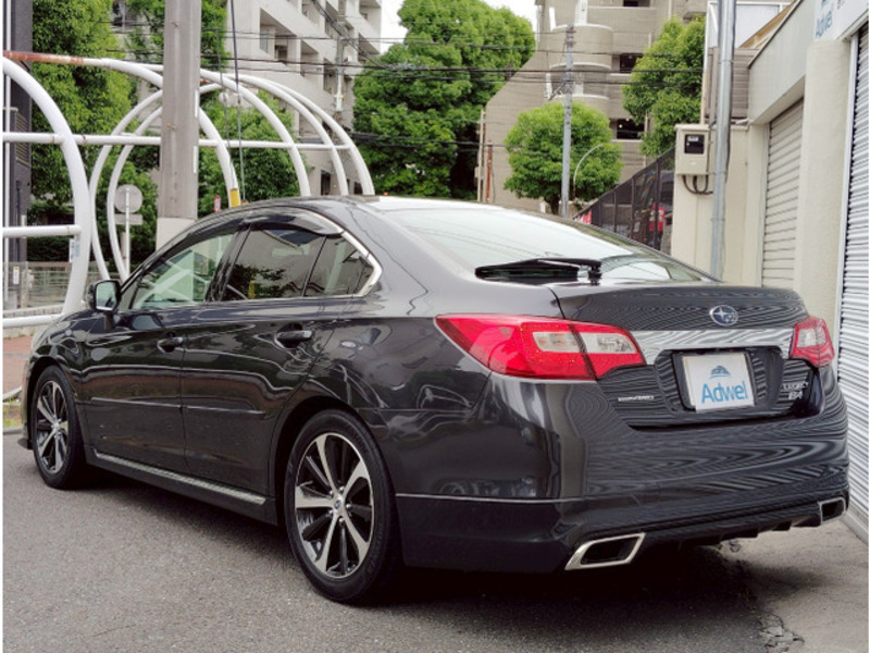 LEGACY B4